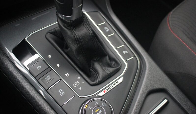 Volkswagen Tiguan 2.0 TSI 4Motion Sound vol